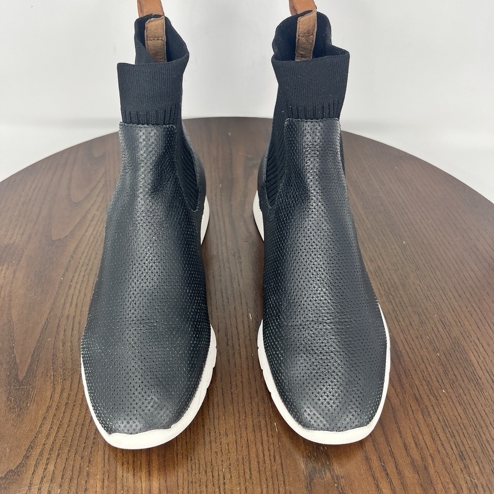 Gentle Soul by Kenneth Cole Raina Lite Boots‎ Women's 7M Black Booties Sneaker - Picture 3 of 16